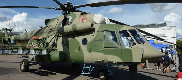 Rusya ordusuna ait bir askeri helikopter - Sputnik Türkiye