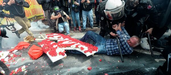 1 Mayıs - Sputnik Türkiye