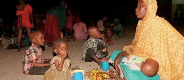 Nijerya'da ordunun Boko Haram örgütünün kalesi Sambisa ormanından kurtardığı 687 kadın ve kız çocuğundan 214'ünün hamile olduğu belirtildi. - Sputnik Türkiye