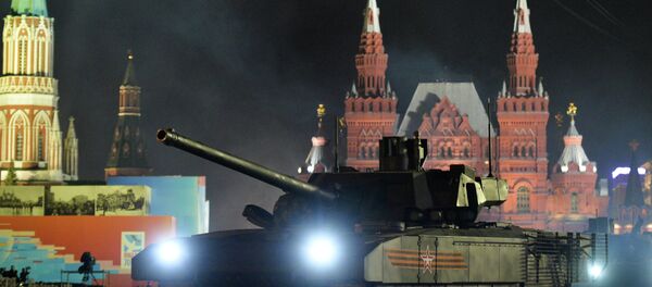 T-14 Armata tankları, Moskova'daki 'Zafer Günü' provalarında - Sputnik Türkiye
