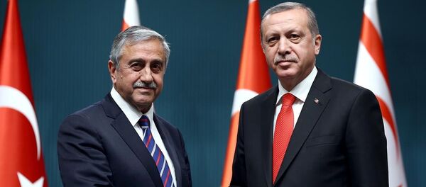 Recep Tayyip Erdoğan & Mustafa Akıncı - Sputnik Türkiye