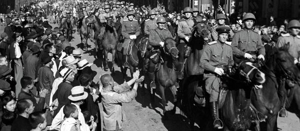 Sovyet askerleri - Sputnik Türkiye