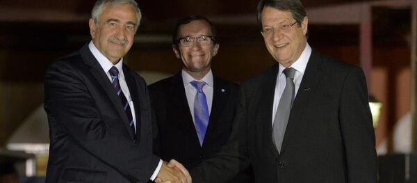 KKTC Cumhurbaşkanı Mustafa Akıncı, Rum lider Nikos Anastasiadis, BM Genel Sekreteri'nin Kıbrıs Özel Danışmanı Espen Barth Eide - Sputnik Türkiye