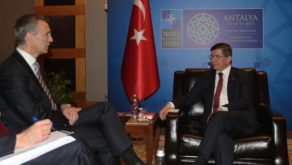 Ahmet Davutoğlu-Jens Stoltenberg - Sputnik Türkiye