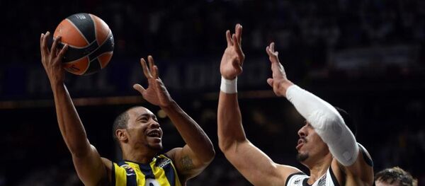 Real Madrid ile Fenerbahçe Ülker - Sputnik Türkiye