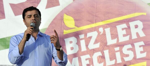 Selahattin Demirtaş - Sputnik Türkiye