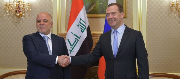 Rus Başbakan Dmitriy Medvedev ve Irak Başbakanı Haydar el İbadi - Sputnik Türkiye