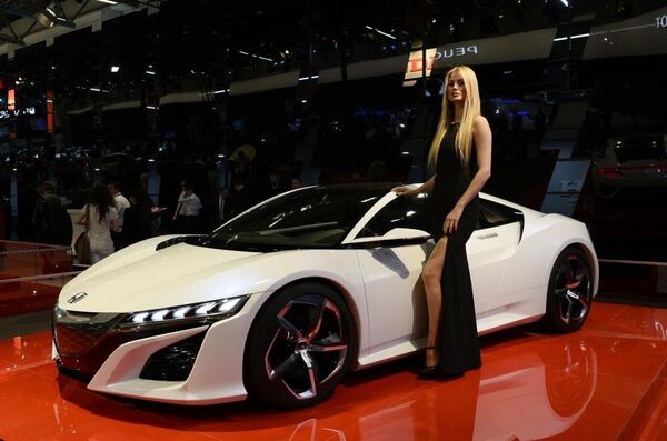 Fuarda Honda yeni modellerini tanıttı. - Sputnik Türkiye