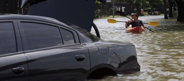 ABD'nin Teksas eyaletinde sel felaketi ABD'nin Teksas eyaletinde sel felaketi - Sputnik Türkiye