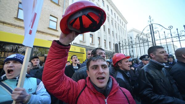 Ukraynalı sendikalar, hükümeti protesto ediyor - Sputnik Türkiye
