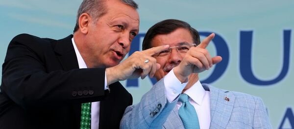 Recep Tayyip Erdoğan-Ahmet Davutoğlu - Sputnik Türkiye