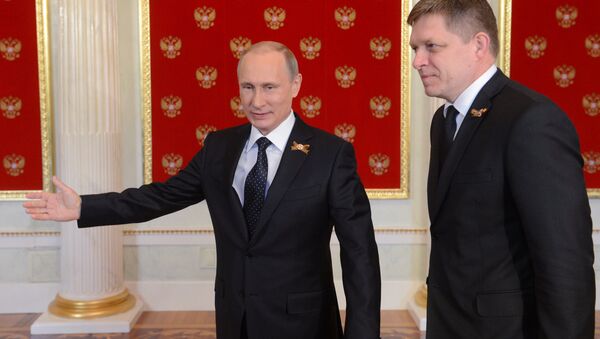 Vladimir Putin ve Robert Fico - Sputnik Türkiye