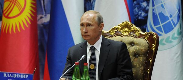 Vladimir Putin, Duşanbe'deki ŞİÖ zirvesinde Vladimir Putin, Duşanbe'deki ŞİÖ zirvesinde - Sputnik Türkiye