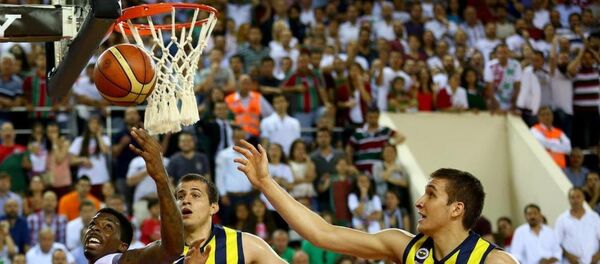 Pınar Karşıyaka ile Fenerbahçe Ülker - Sputnik Türkiye