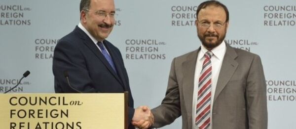 Enver Macid Eşki ve Dore Gold - Sputnik Türkiye