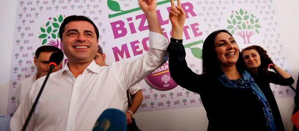 Türkiye sandık başında - Sputnik Türkiye