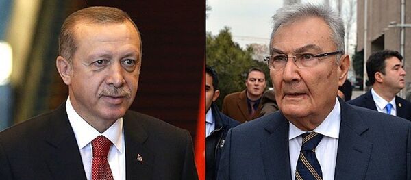 Recep Tayyip Erdoğan, Deniz Baykal Recep Tayyip Erdoğan, Deniz Baykal - Sputnik Türkiye