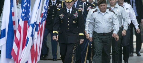 ABD Genelkurmay Başkanı General Martin Dempsey ve İsrail Genelkurmay Başkanı General Gadi Eisenkot - Sputnik Türkiye