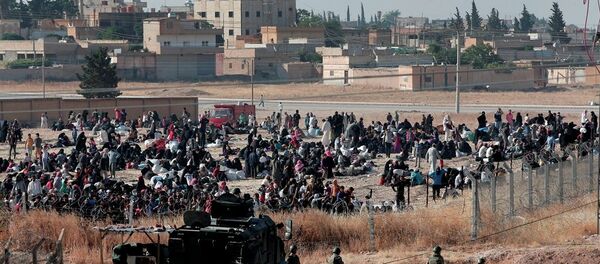 Akçakale Sınır Kapısı, Suriyeliler - Sputnik Türkiye