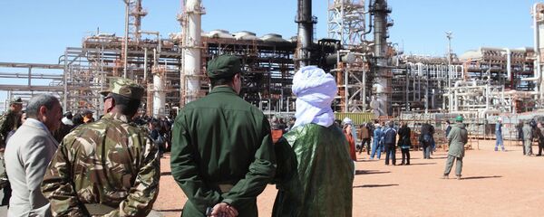 Cezayir'de Ocak 2003'teki saldırıda 38 kişinin hayatını kaybettiği doğalgaz tesisi - Sputnik Türkiye