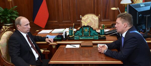 Rusya Devlet Başkanı Vladimir Putin- Gazprom CEO'su Aleksey Miller - Sputnik Türkiye