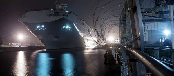 Fransa'nın Saint Nazaire şehrinde bulunan STX Europe Tersanesi - Sputnik Türkiye