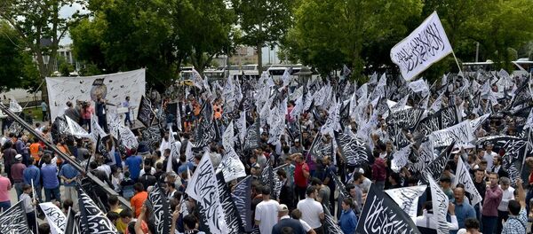 İstanbul'da Hizb-ut Tahrir yürüyüşü - Sputnik Türkiye
