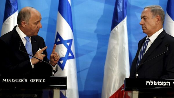 Fransa Dışişleri Bakanı Laurent Fabius- İsrail Başbakanı Benyamin Netanyahu - Sputnik Türkiye