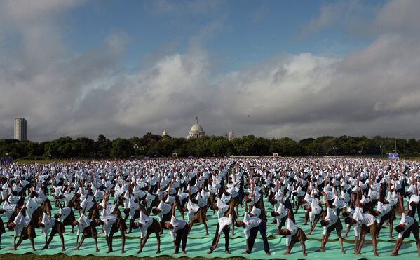 Uluslararası Yoga Günü - Sputnik Türkiye