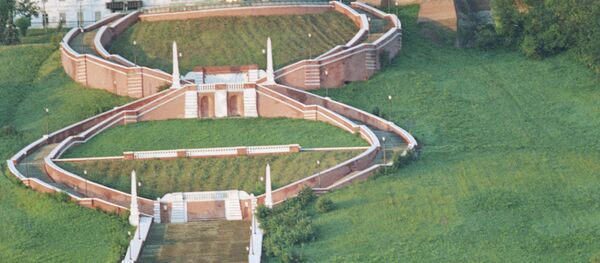 Nijniy Novgorod'daki Çkalov merdiveni ve Kremlin manzarası Nijniy Novgorod'daki Çkalov merdiveni ve Kremlin manzarası - Sputnik Türkiye