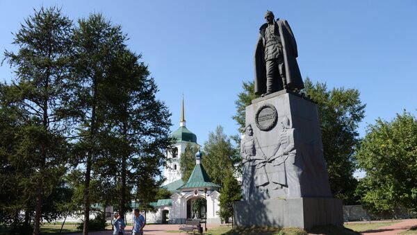 İrakutsk'ta Rus deniz subayı, amiral, kutup araştırmacısı Aleksandr Kolçak anıtı - Sputnik Türkiye
