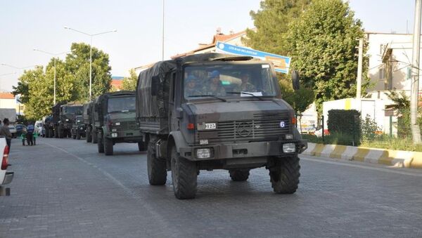 Gaziantep'te Suriye sınırına askeri sevkiyat yapıldı - Sputnik Türkiye