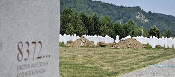 Srebrenitsa - Potoçari Anıt Mezarlığı Srebrenitsa - Potoçari Anıt Mezarlığı - Sputnik Türkiye