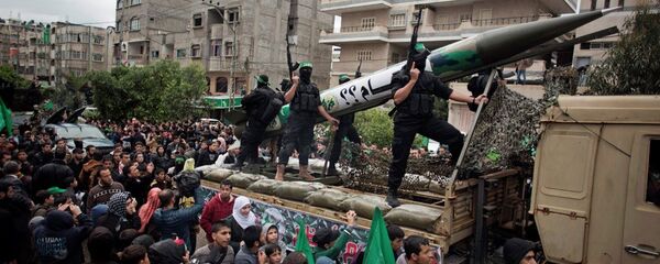 Gazze'deki Hamas'ın silahlı kanadı İzzeddin Kassam Tugayları Gazze'deki Hamas'ın silahlı kanadı İzzeddin Kassam Tugayları - Sputnik Türkiye