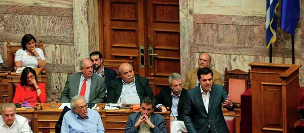 Yunanistan Parlamentosu, Çipras - Sputnik Türkiye
