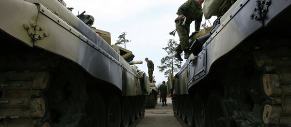 T-72 tankları - Sputnik Türkiye