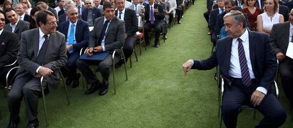 Akıncı - Anastasiadis - Sputnik Türkiye