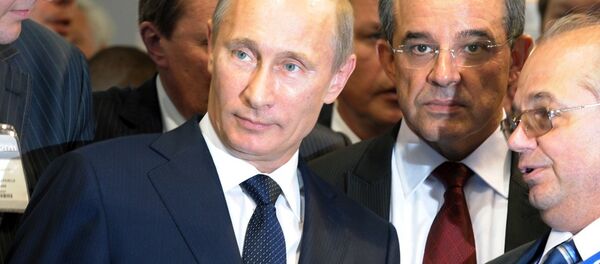 Rusya Devlet Başkanı Vladimir Putin- Fransız vekil Thierry Mariani - Sputnik Türkiye