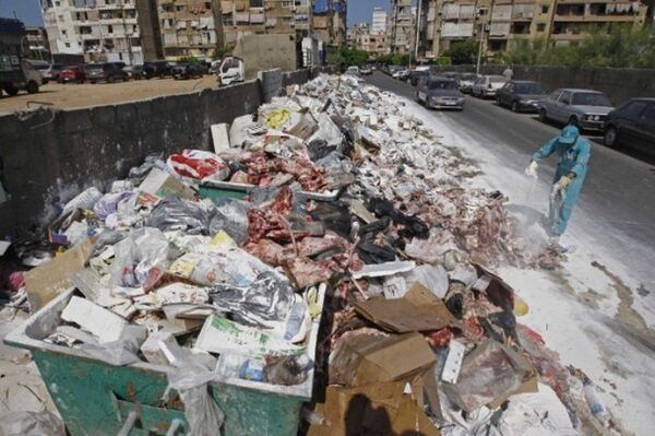 Beyrut sokaklarında çöp yığınları oluştu - Sputnik Türkiye