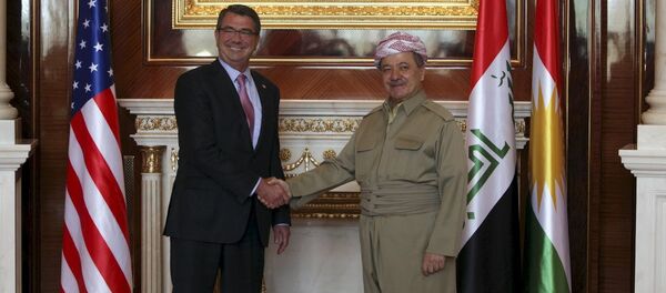 ABD Savunma Bakanı Ashton Carter - Irak Kürt Bölgesel Yönetimi (IKBY) Başkanı Mesud Barzani - Sputnik Türkiye