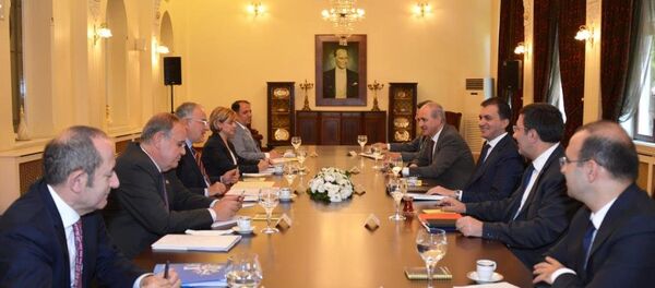 AK Parti-CHP heyetleri - Sputnik Türkiye