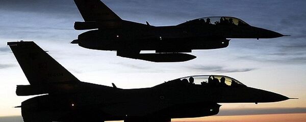 Türk savaş uçakları - Sputnik Türkiye