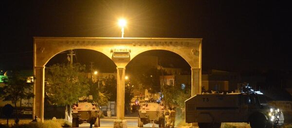 Mardin'de polise saldırı - Sputnik Türkiye