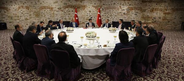 Başbakan Ahmet Davutoğlu Başbakan Ahmet Davutoğlu - Sputnik Türkiye