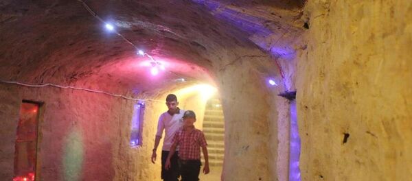 Suriye'de yeraltı çocuk parkı - Sputnik Türkiye