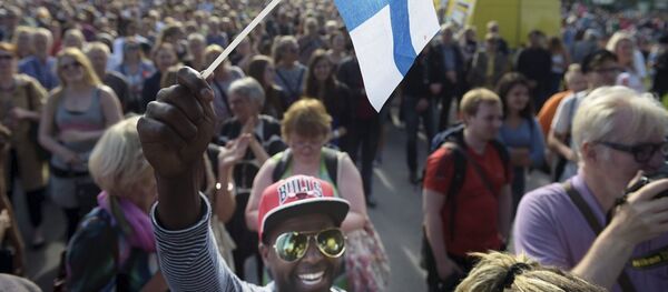 Finlandiya’nın başkenti Helsinki’de ırkçılık karşıtı gösteri Finlandiya’nın başkenti Helsinki’de ırkçılık karşıtı gösteri - Sputnik Türkiye