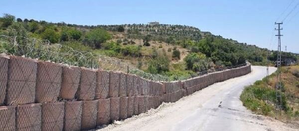 Suriye sınırına duvar örülüyor - Sputnik Türkiye