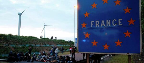 Calais göçmen - Sputnik Türkiye