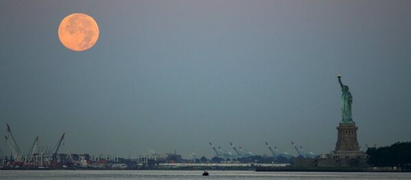 Mavi Ay - Sputnik Türkiye