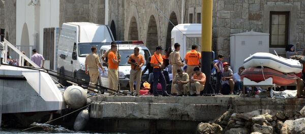 Bodrum'da kaçakları taşıyan bot battı - Sputnik Türkiye